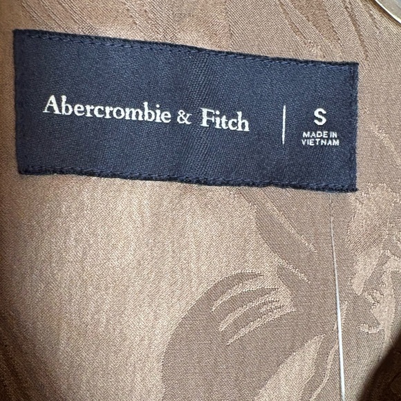 Abercrombie & Fitch Brown Floral Men's Shirt Size Small NEW WITH TAGS - Picture 2 of 8
